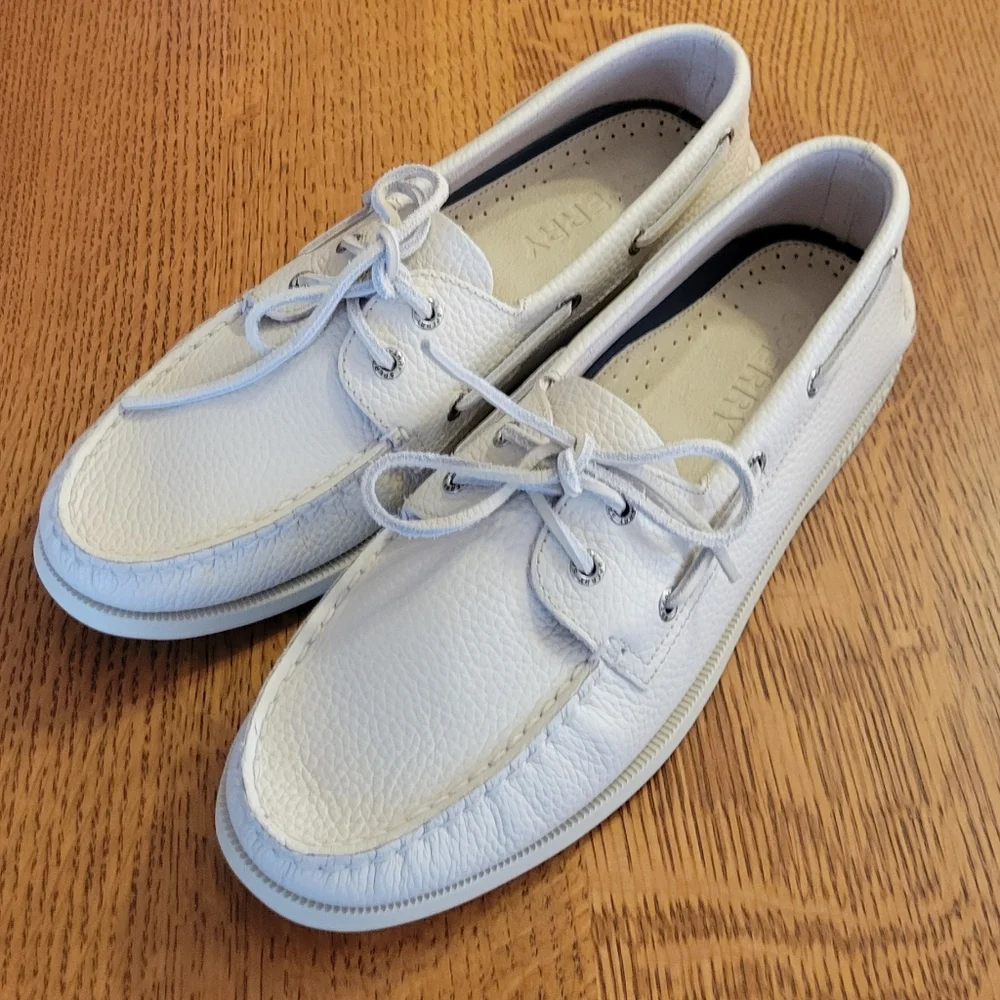Sperry Authentic Original 2-eye boat shoe - off-white